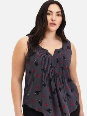 Kiki Delivery Gray Pleated Tank with Black Cat and Red Bow Print